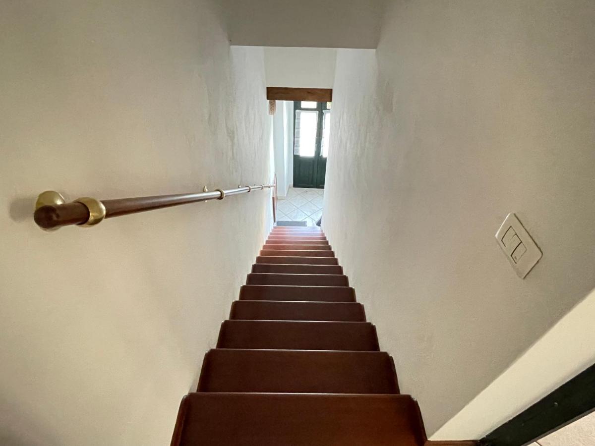 קליארי La Casa Gialla מראה חיצוני תמונה