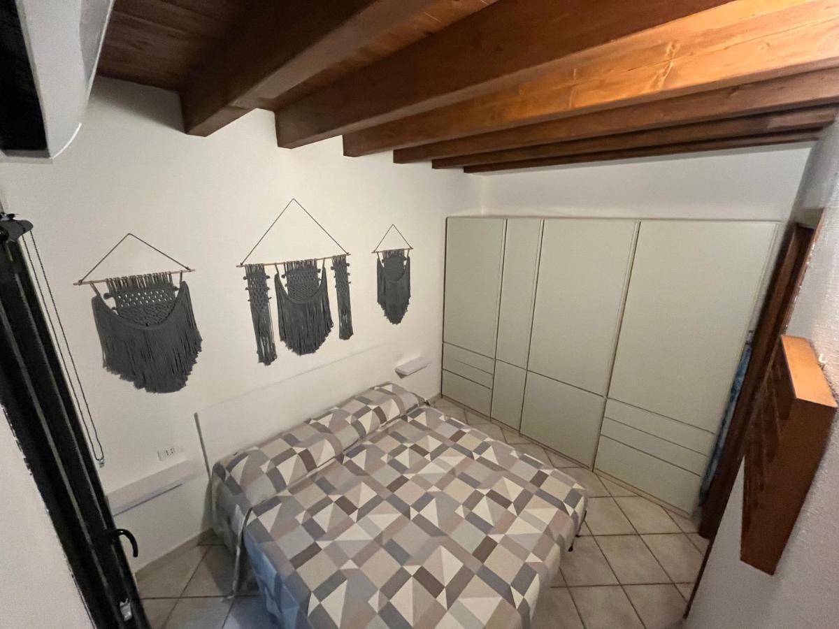 קליארי La Casa Gialla מראה חיצוני תמונה